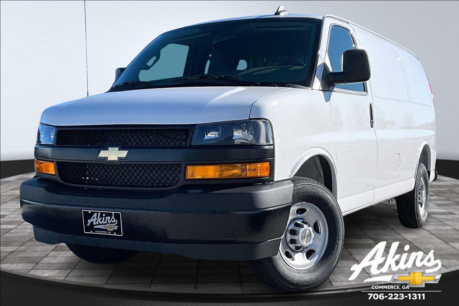 2025 Chevrolet Express Cargo