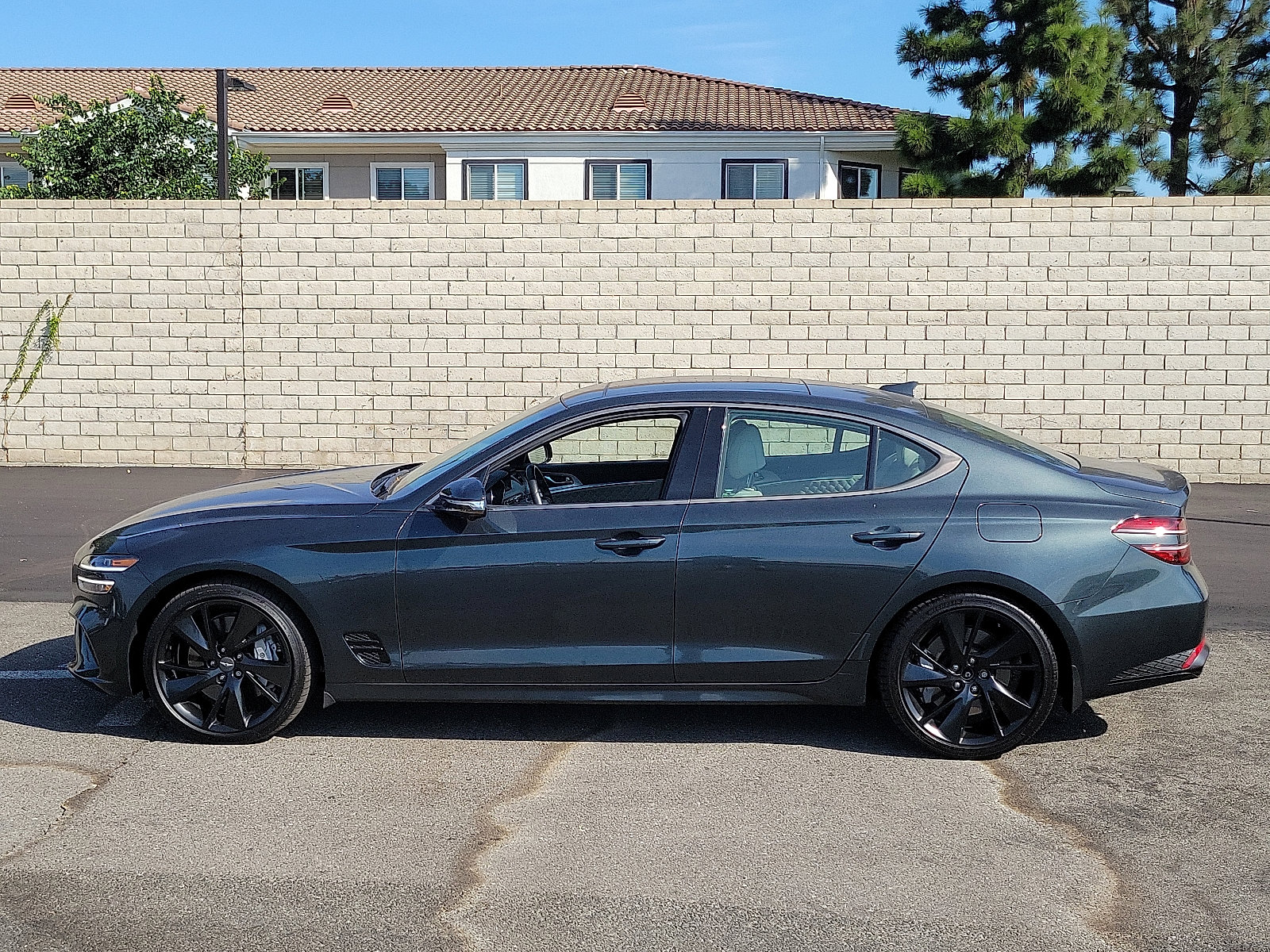 2023 Genesis G70 3.3T Sport Prestige Advanced photo 23