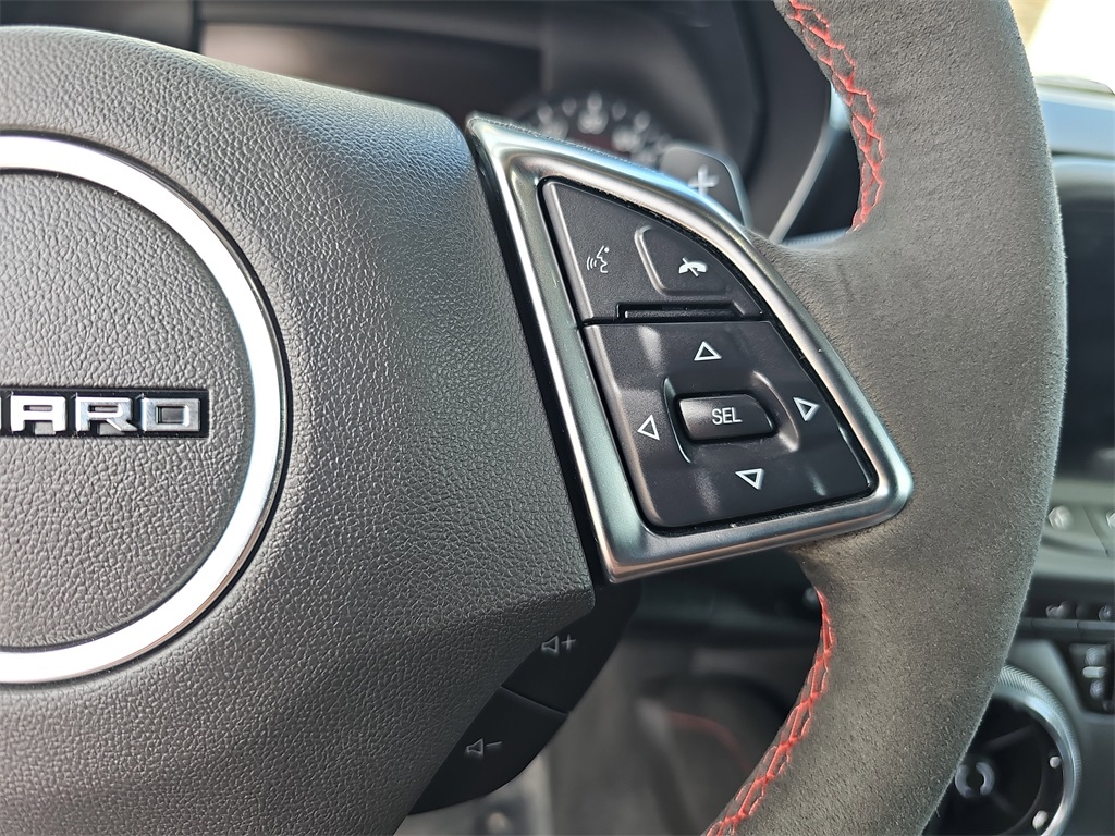 2018 Chevrolet Camaro ZL1 photo 16