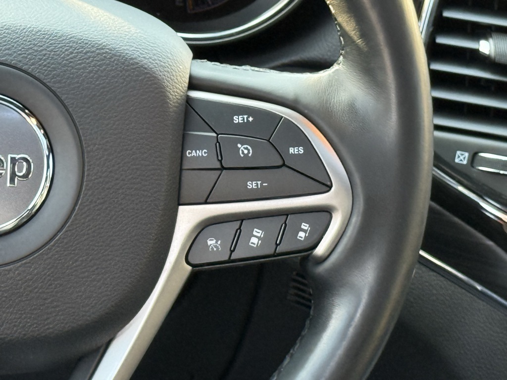 2021 Jeep Grand Cherokee Anniversary Edition photo 27