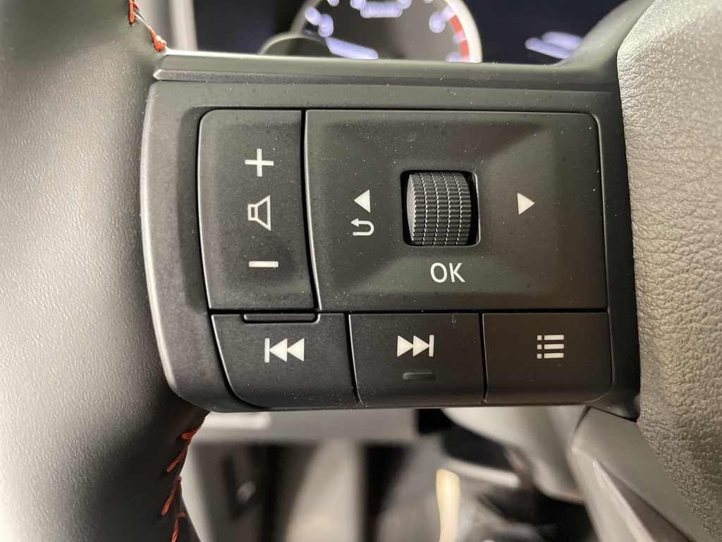 2026 Nissan Rogue SV photo 19