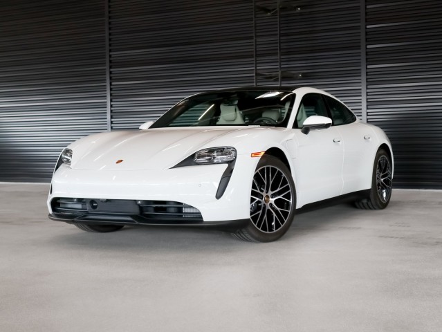 2024 Porsche Taycan 