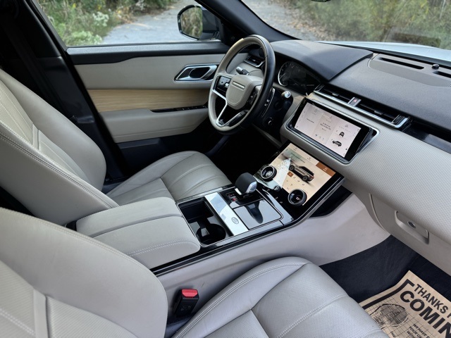 2022 Land Rover Range Rover Velar P250 R-Dynamic S photo 19