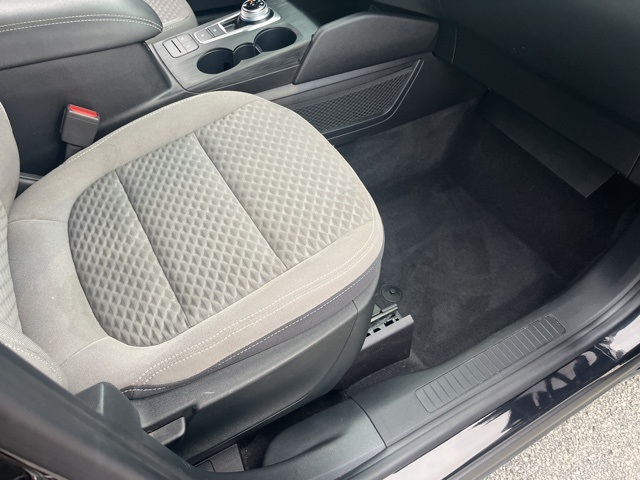 2020 Ford Escape SE photo 22