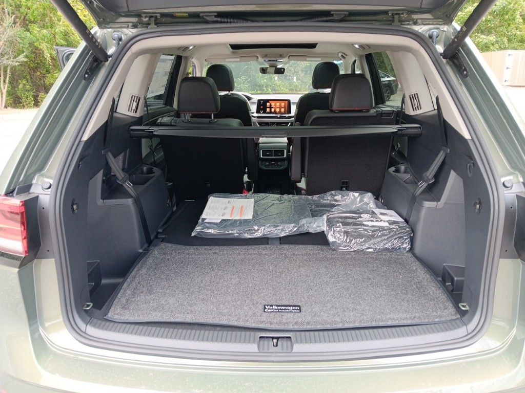 2025 Volkswagen Atlas Peak Edition photo 20