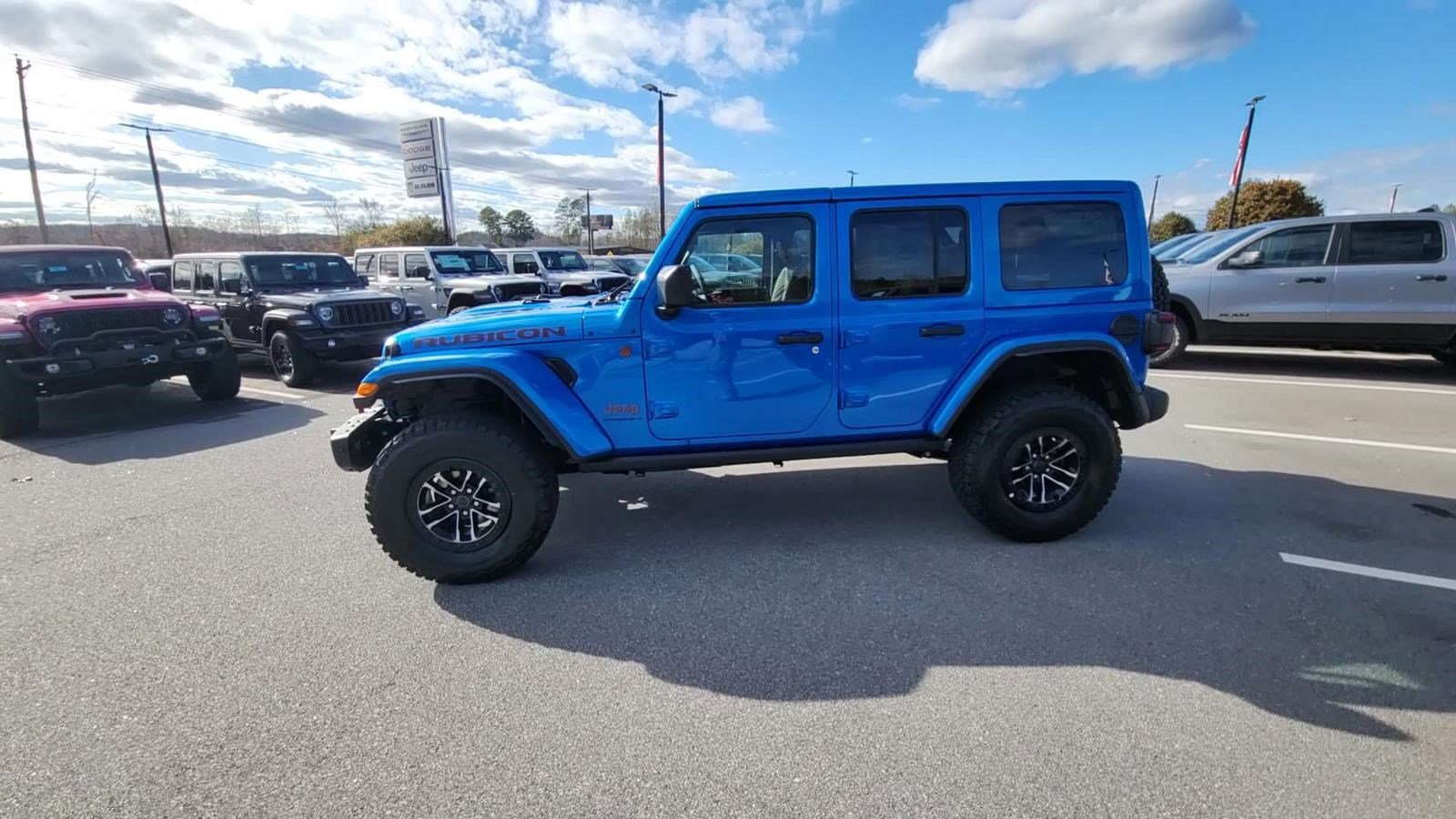 2025 Jeep Wrangler Rubicon X photo 5
