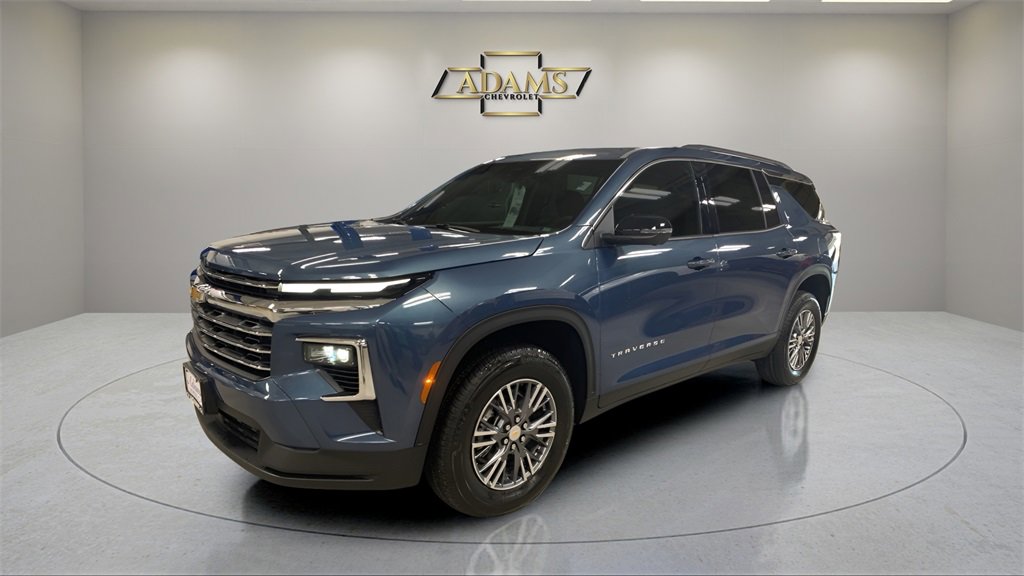 2026 Chevrolet Traverse LT's photo