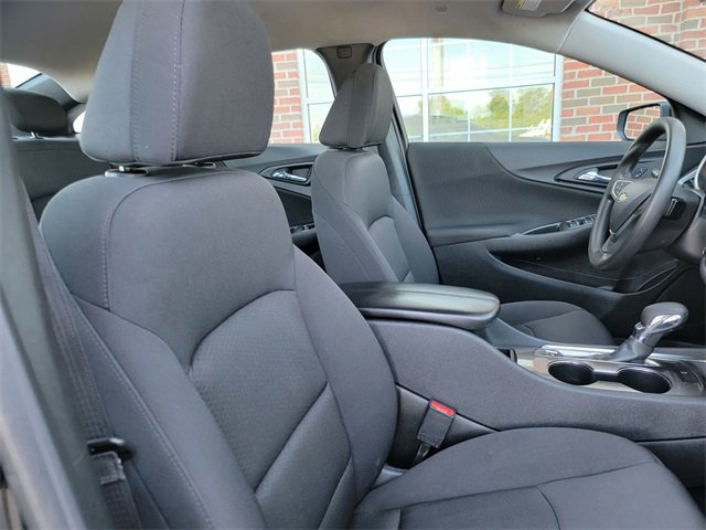 2023 Chevrolet Malibu 1LT photo 16