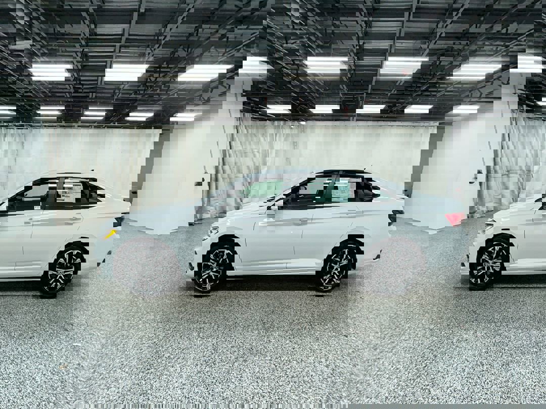 2026 Volkswagen Jetta Sport photo 2