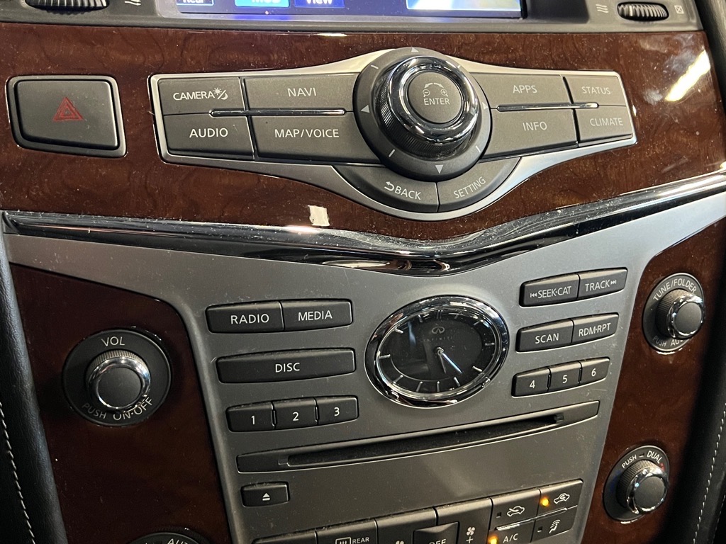 2019 Infiniti QX80 Luxe photo 11