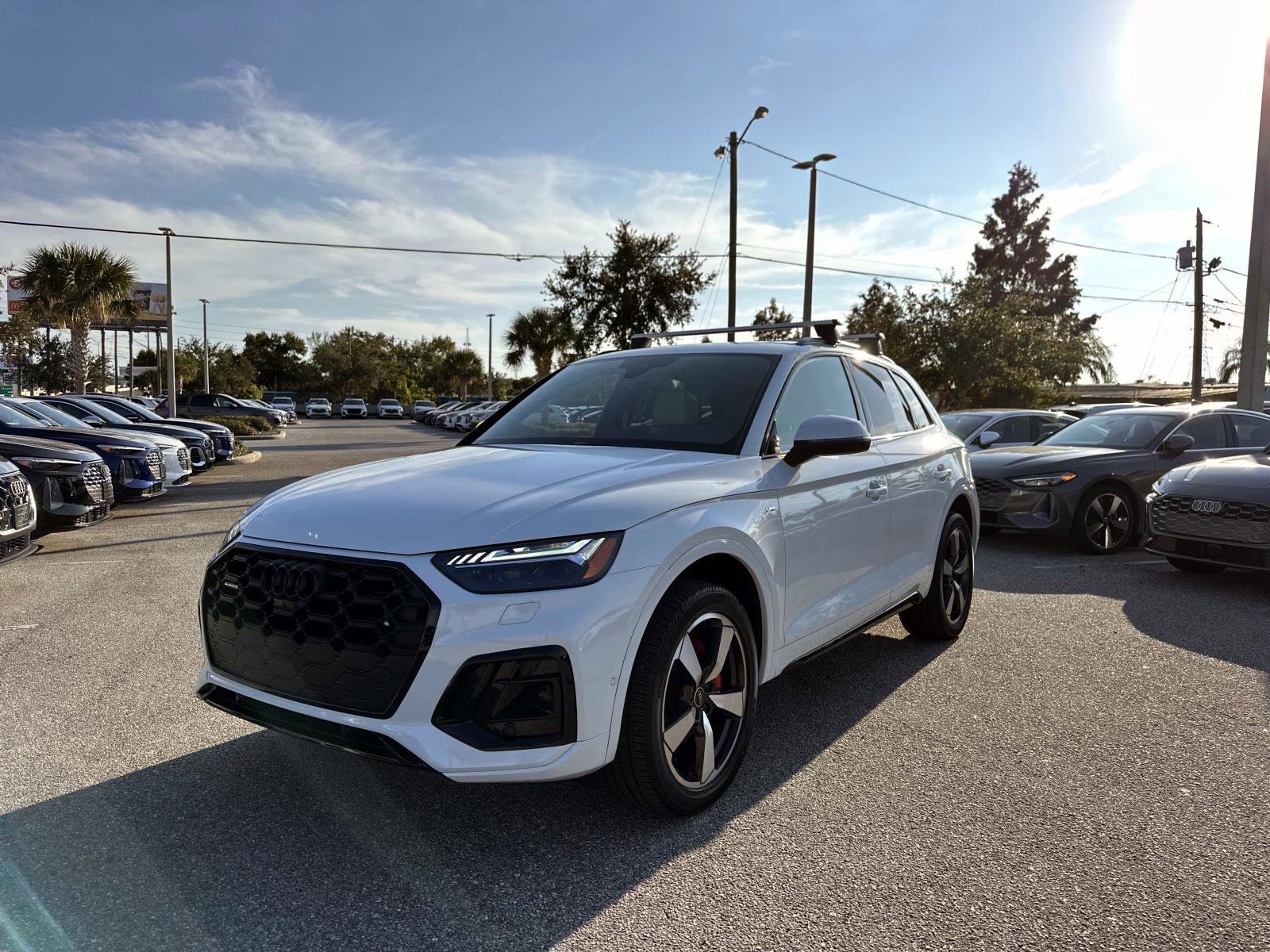 2024 Audi Q5 S line Premium Prestige photo 2