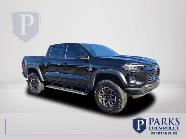 2024 Chevrolet Colorado ZR2's photo
