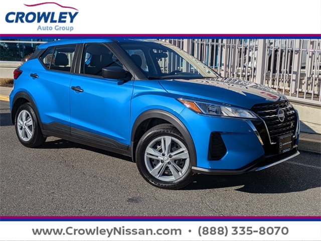 2025 Nissan KICKS PLAY Base's photo