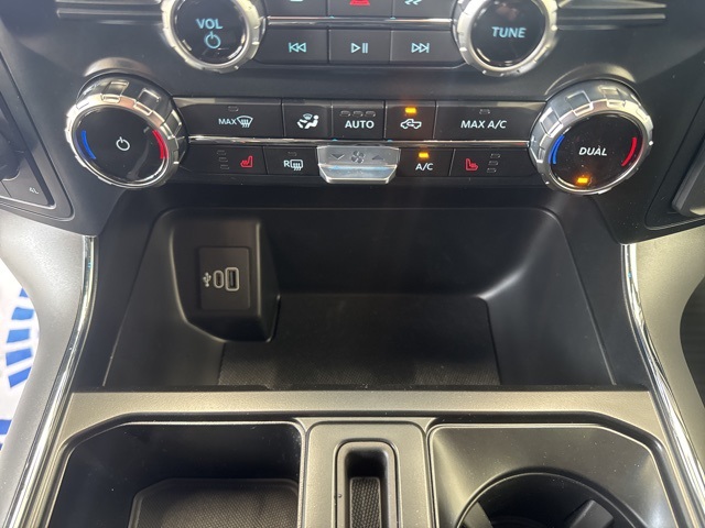 2025 Ford F-150 XLT photo 31