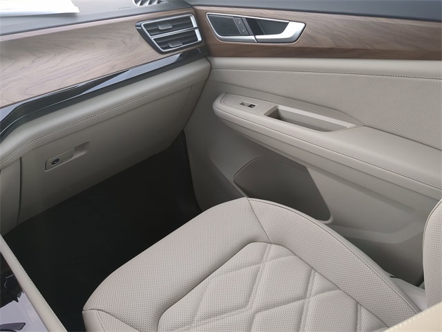 2026 Volkswagen Atlas SE Technology photo 16