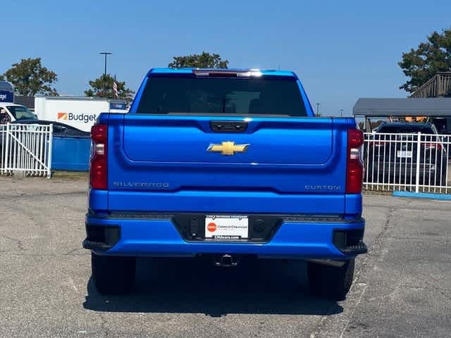 2026 Chevrolet Silverado 1500 Custom photo 4
