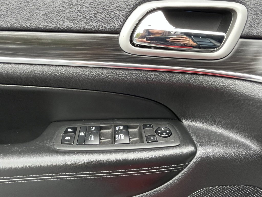 2022 Jeep Cherokee Limited X photo 8