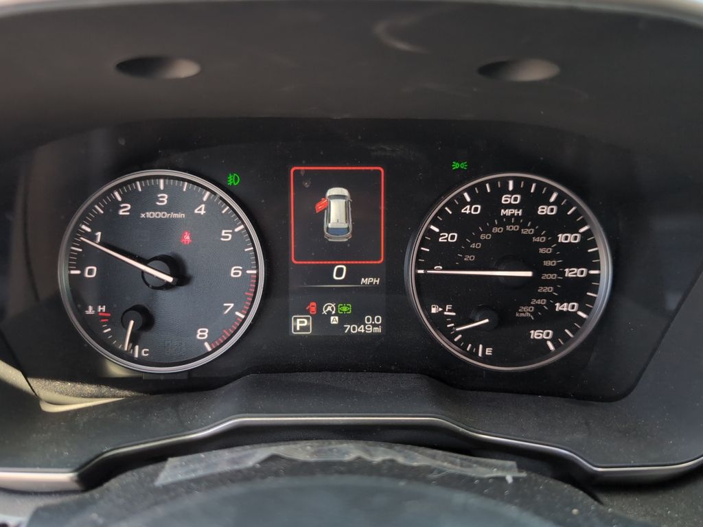 2025 Subaru Outback Limited XT photo 8