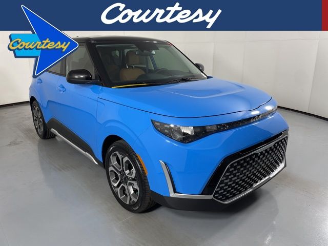 2025 Kia Soul EX's photo