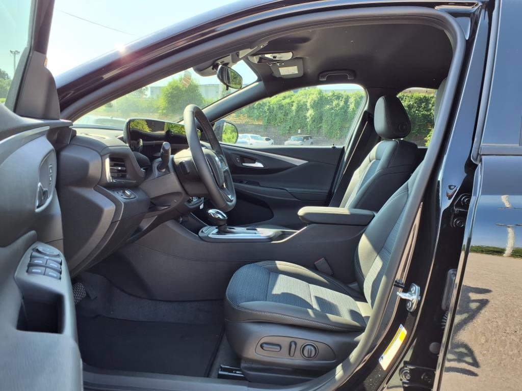 2025 Buick Envista Preferred photo 14