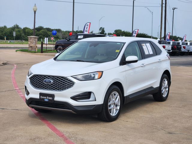 2024 Ford Edge SEL photo 4