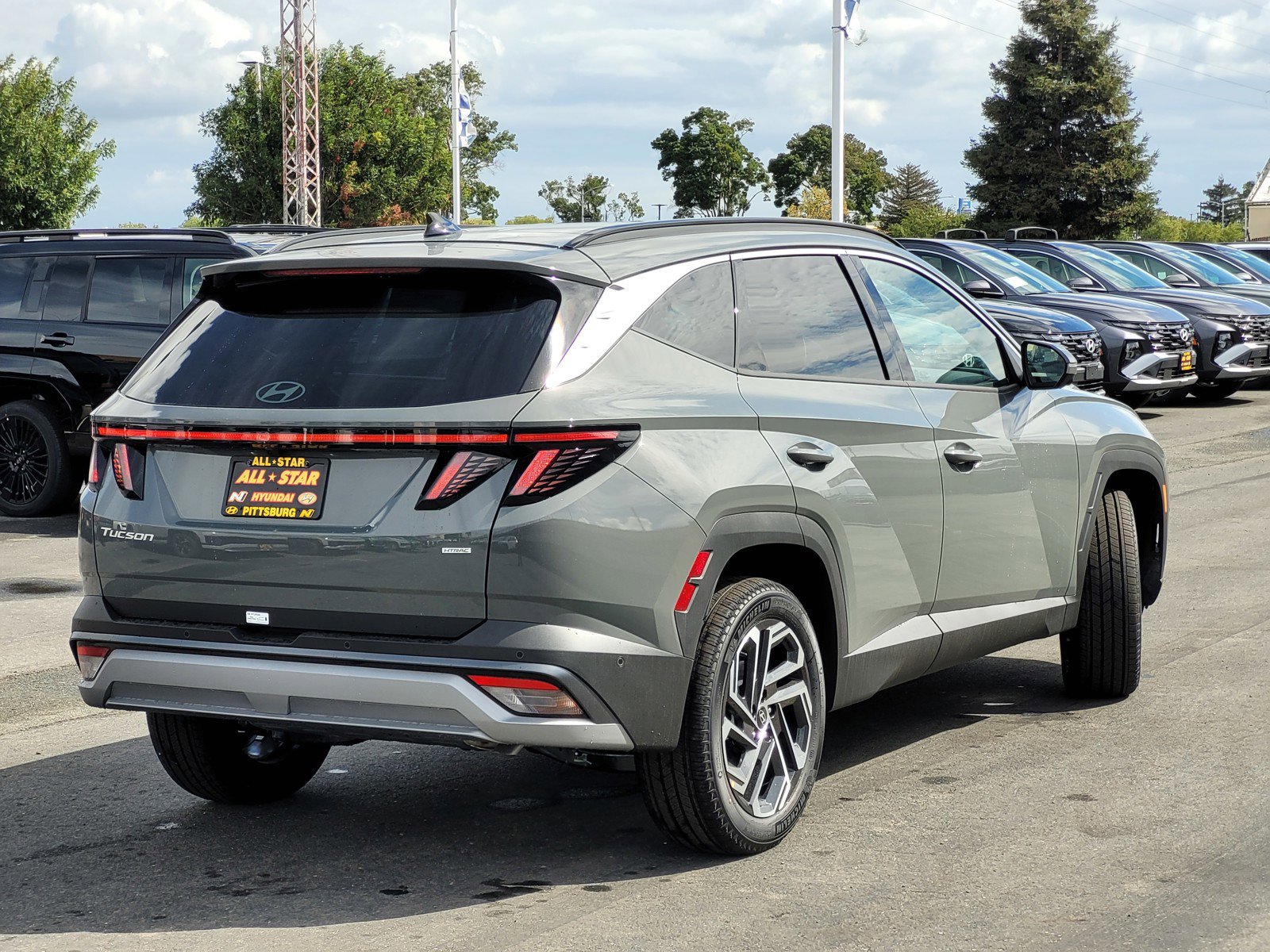 2026 Hyundai Tucson Limited photo 3