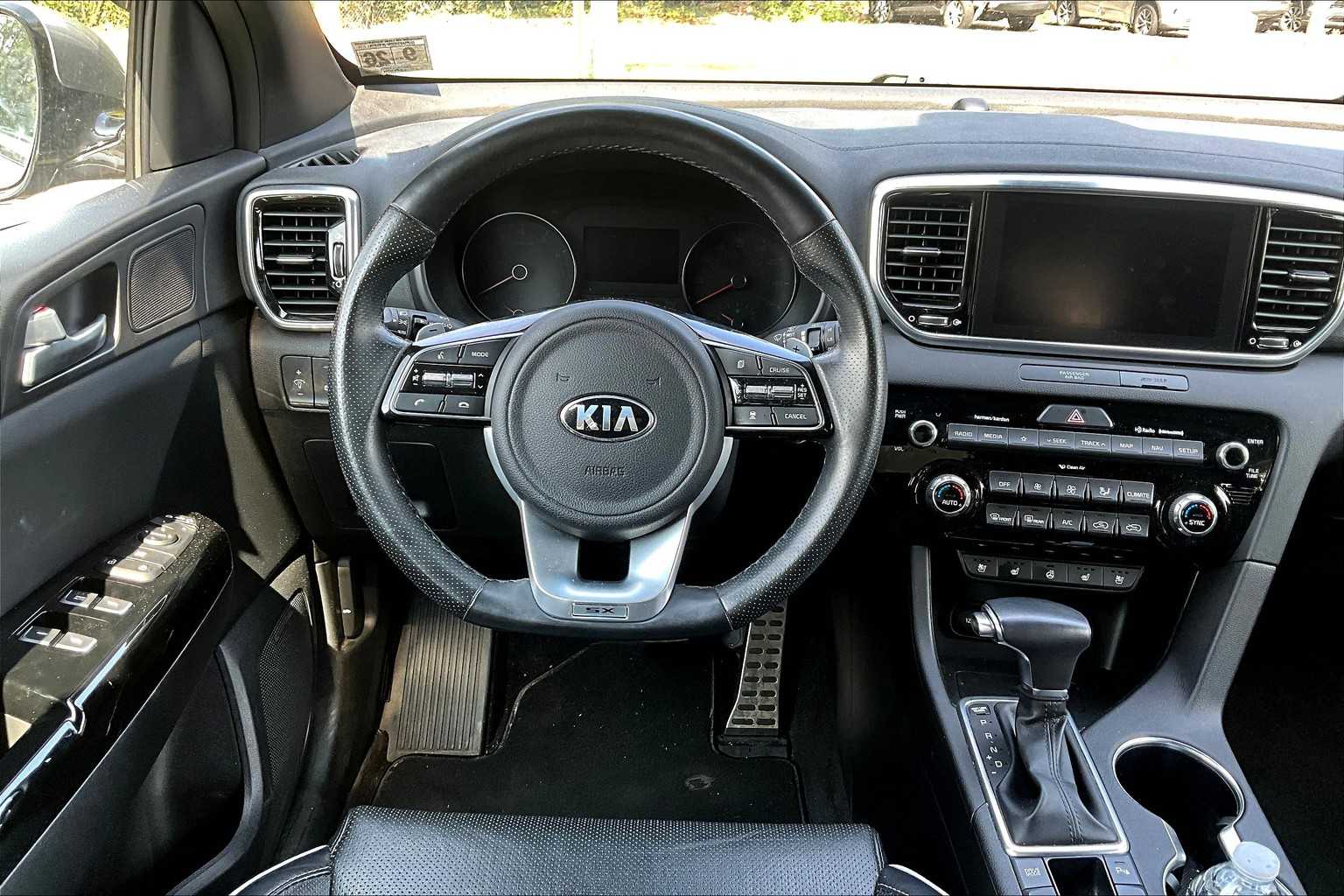 2022 Kia Sportage SX Turbo photo 5