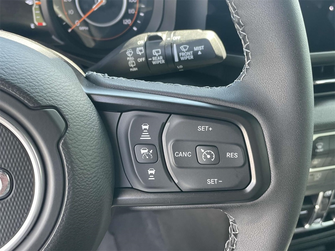 2025 Jeep Wrangler Sport S photo 11