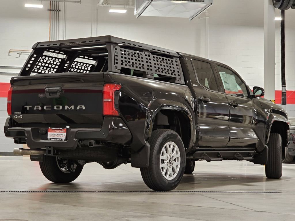 2025 Toyota Tacoma SR5 photo 11