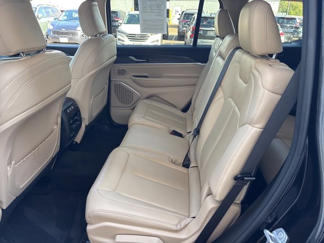 2022 Jeep Grand Cherokee Limited photo 14