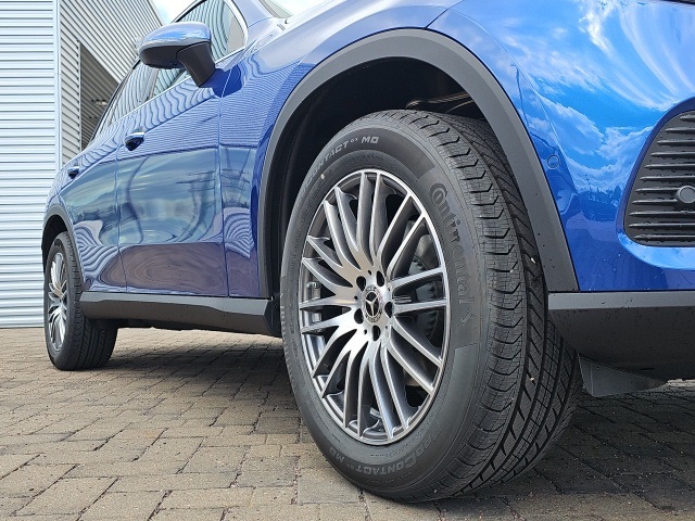 2026 Mercedes Benz GLC 300 4MATIC photo 8
