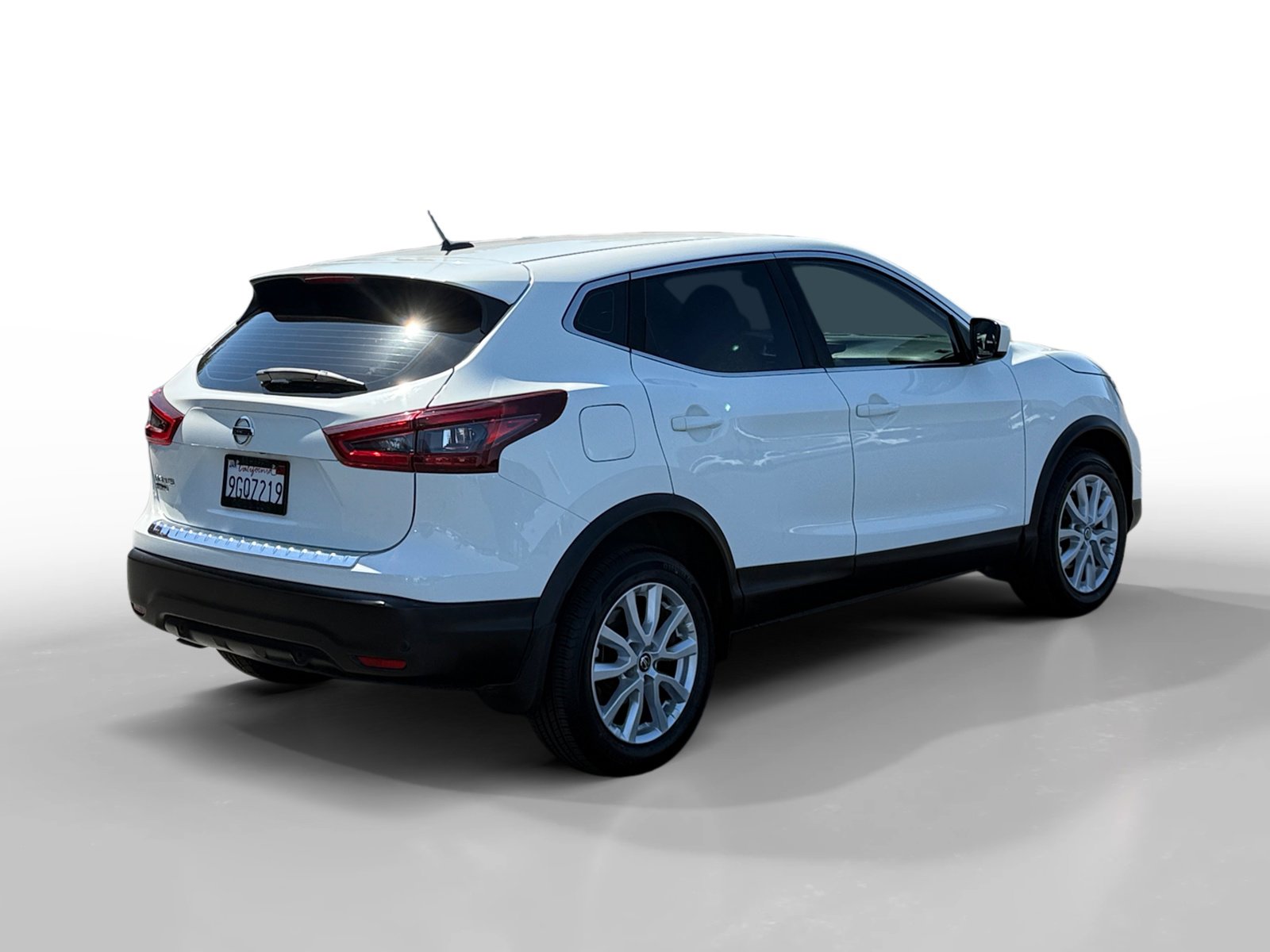 2020 Nissan Rogue Sport S photo 4