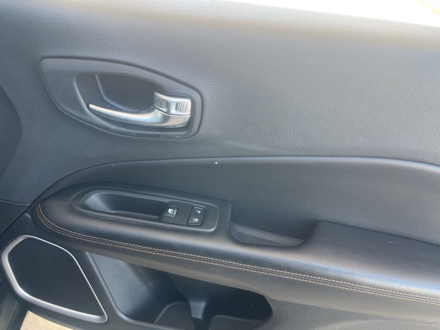 2018 Jeep Compass Limited photo 22