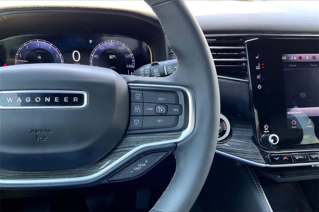 2022 Jeep Wagoneer Series II photo 18