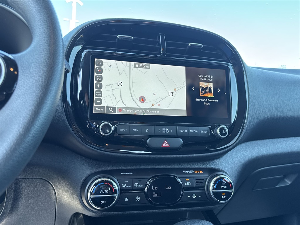 2023 Kia Soul S photo 23