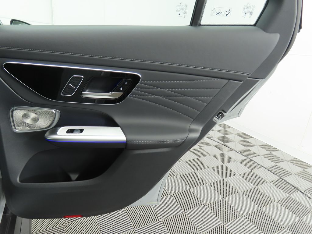 2025 Mercedes Benz GLC 63 AMG S E PERFORMANCE 4MATIC photo 27