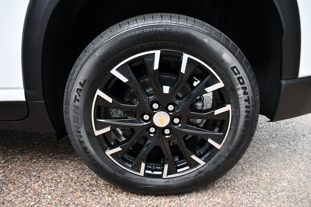 2026 Chevrolet Traverse photo 32