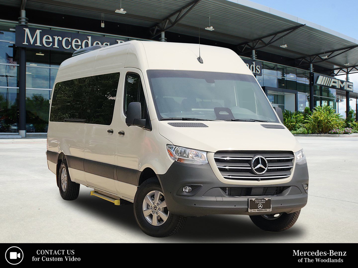 2025 Mercedes-Benz Sprinter Passenger Van Base's photo
