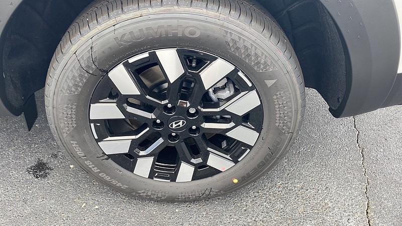 2025 Hyundai Santa Cruz SEL photo 35
