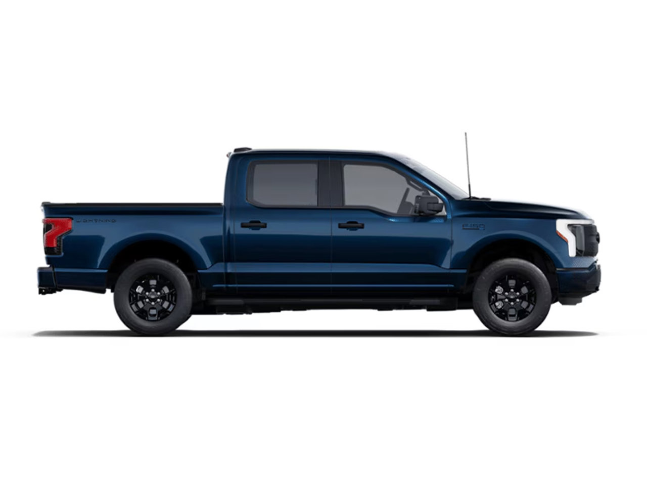 2025 Ford F-150 Lightning XLT photo 2