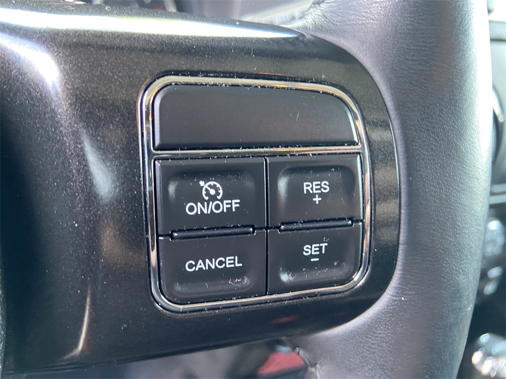 2017 Jeep Wrangler Rubicon Recon photo 15