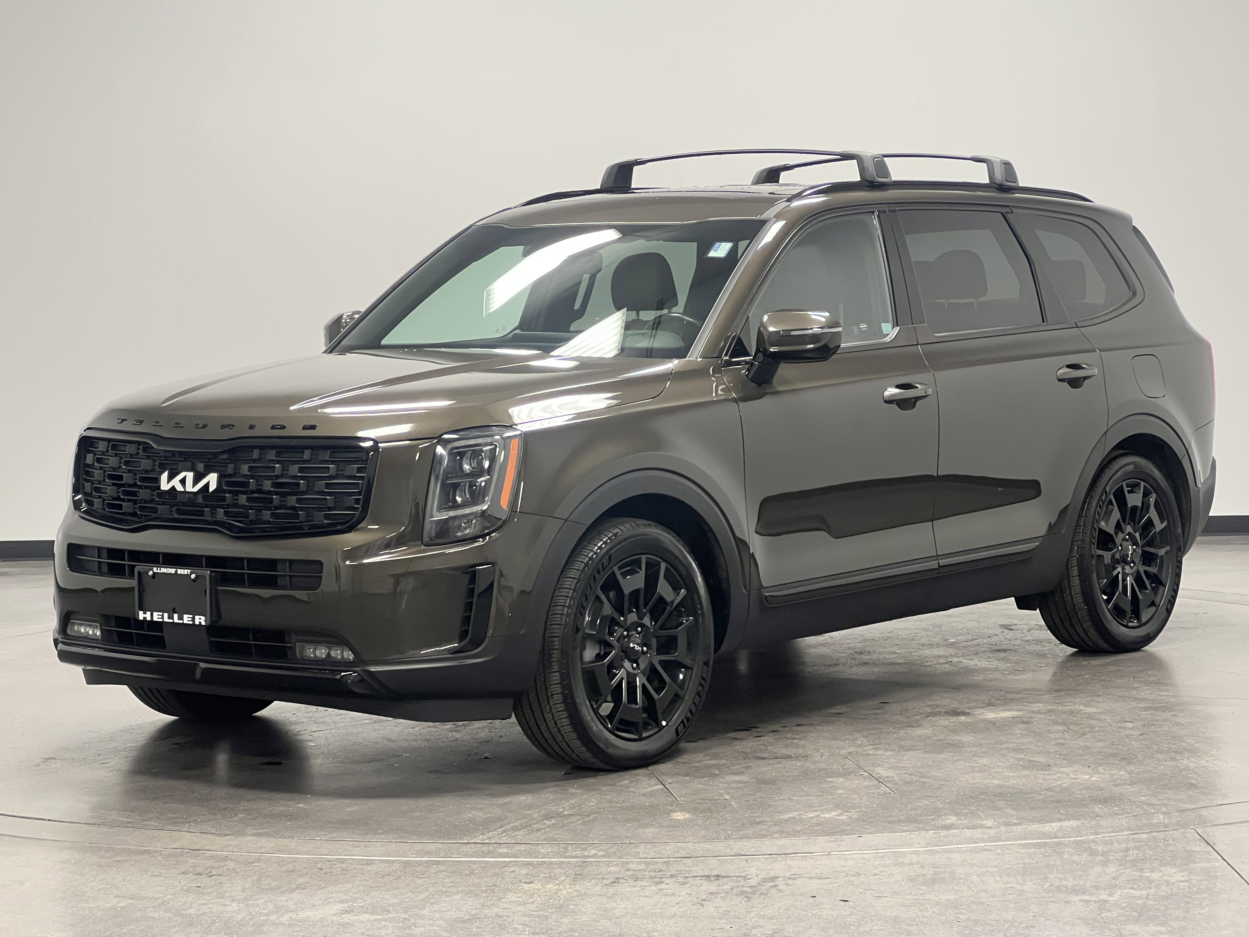2022 Kia Telluride SX photo 3