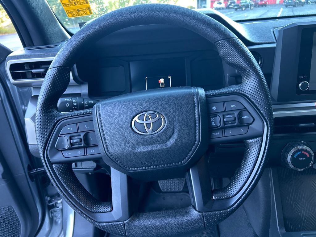 2025 Toyota Tacoma SR5 4x4 Double Cab photo 14