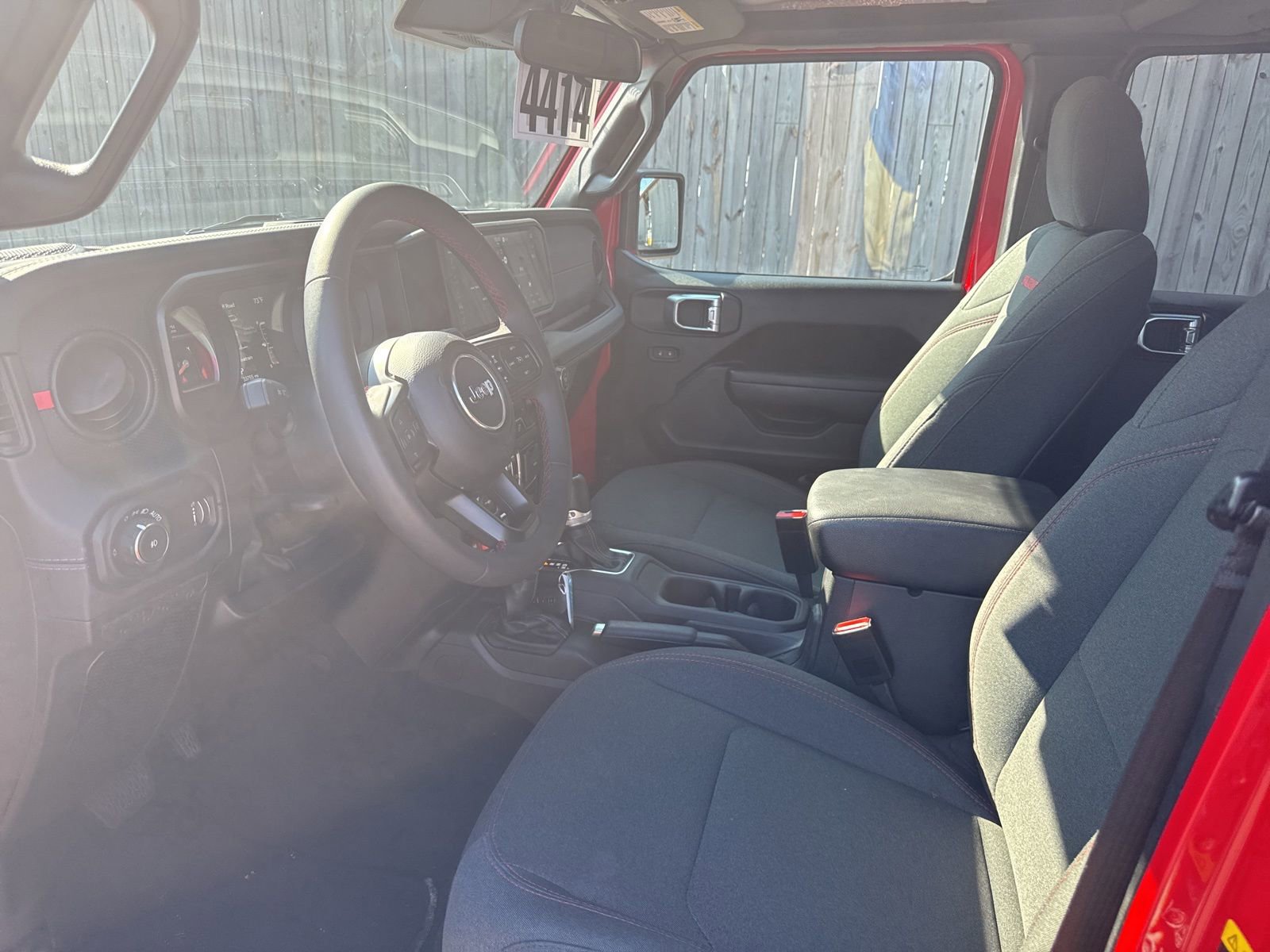 2024 Jeep Wrangler Rubicon photo 10