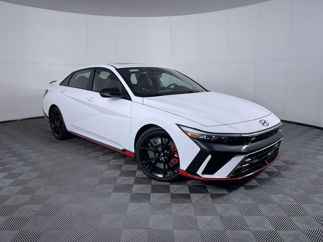 2025 Hyundai Elantra N photo 3