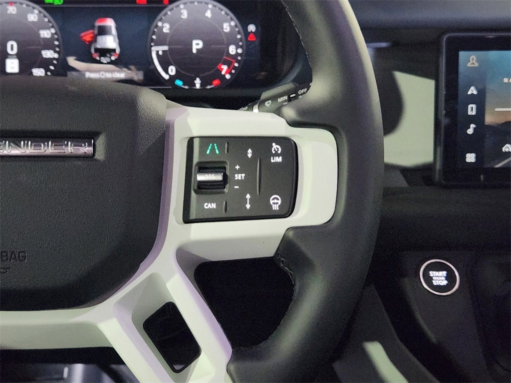 2024 Land Rover Defender 110 S photo 25