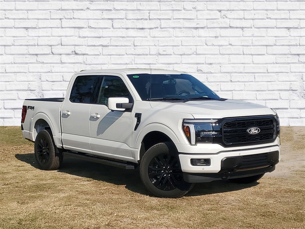 2025 Ford F-150 Lariat's photo