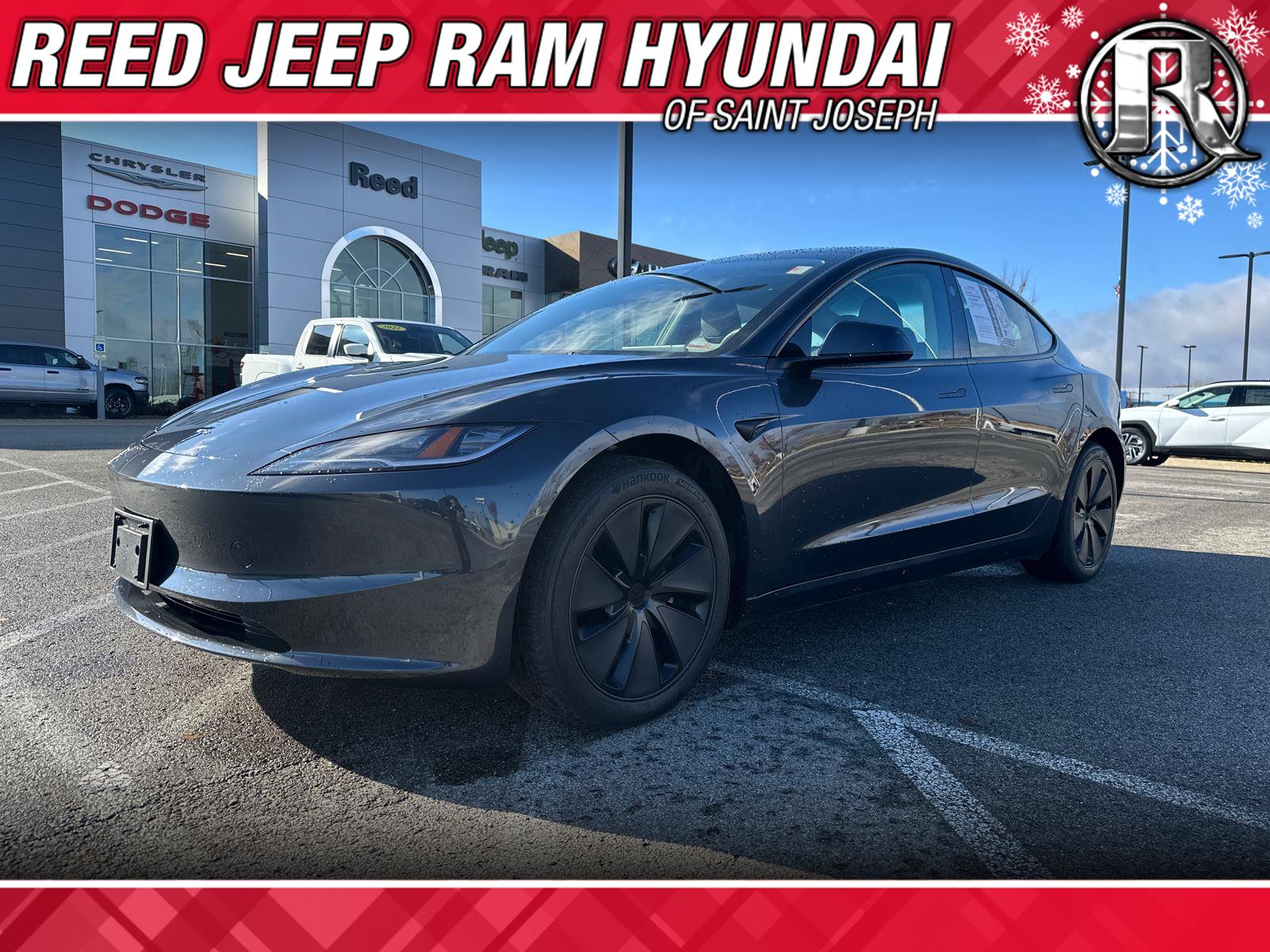 2025 Tesla Model 3 Performance's photo