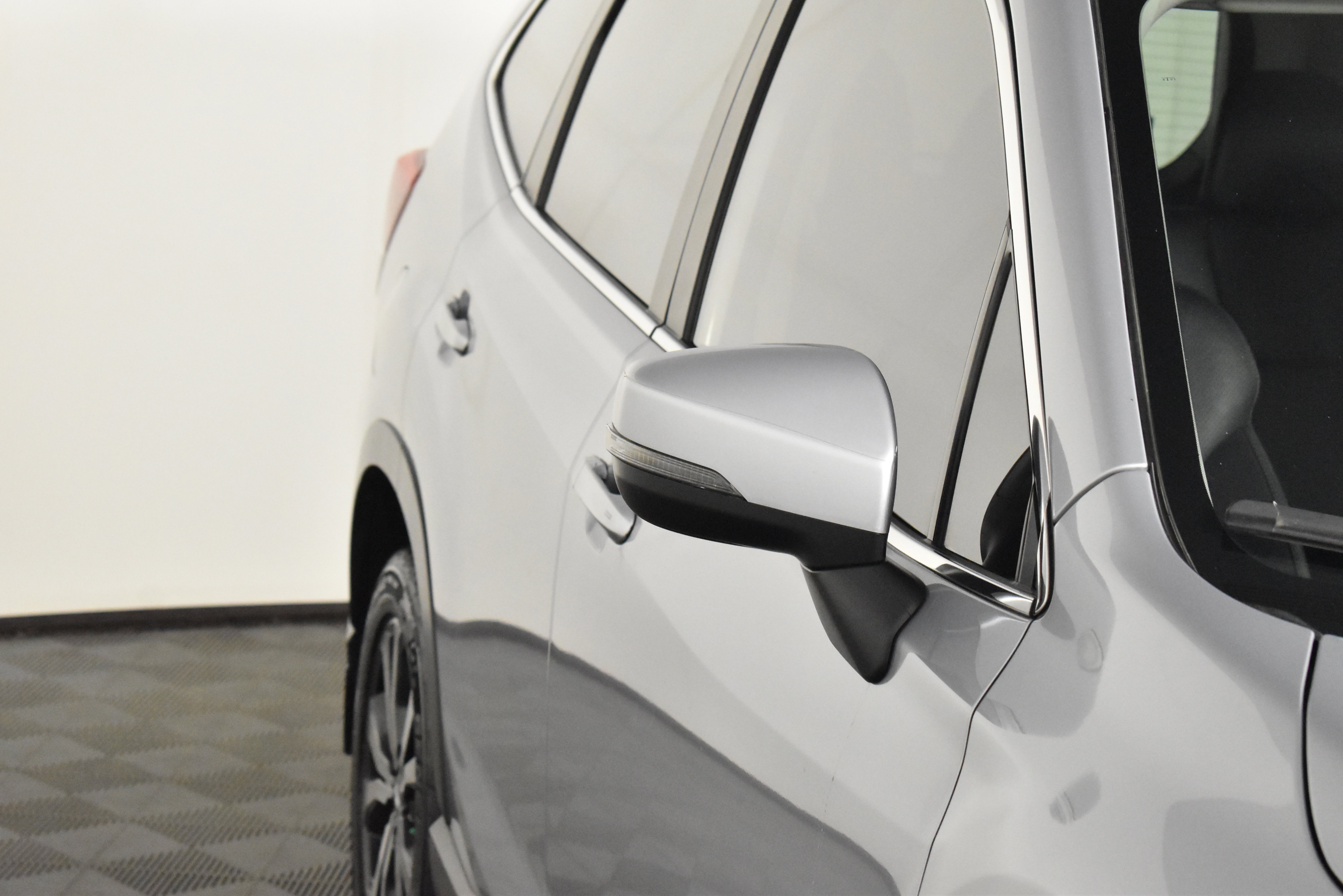 2020 Subaru Forester Limited photo 2