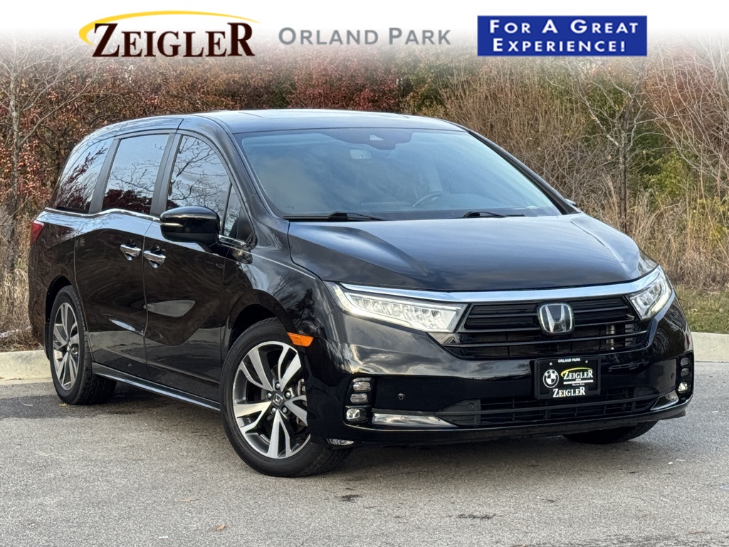 2023 Honda Odyssey Touring's photo